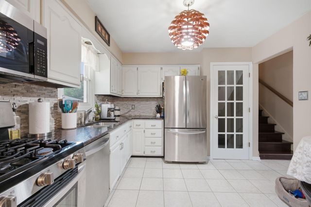 322 N Lindberg Street, Griffith, IN 46319