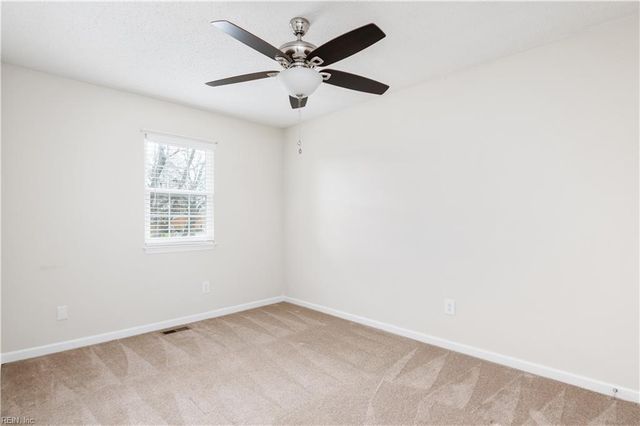 942 Brigantine CT, Chesapeake, VA 23320