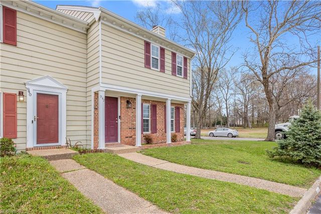 942 Brigantine CT, Chesapeake, VA 23320