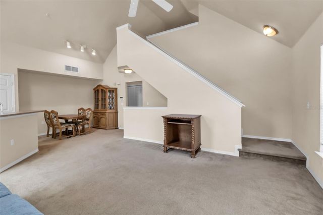 5541 ROSEHILL ROAD 202, Sarasota, FL 34233