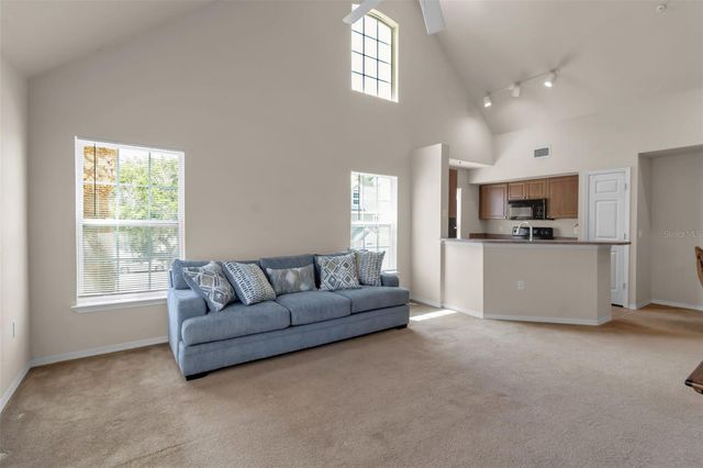 5541 ROSEHILL ROAD 202, Sarasota, FL 34233