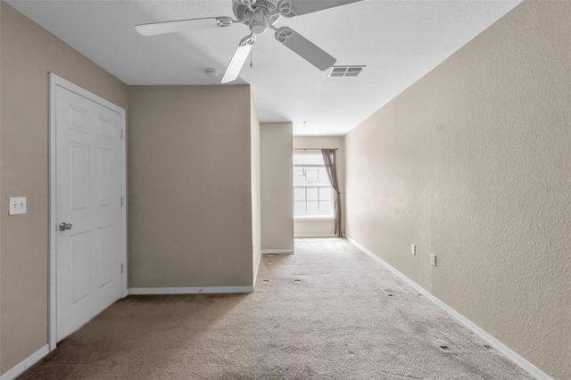 5541 ROSEHILL ROAD 202, Sarasota, FL 34233