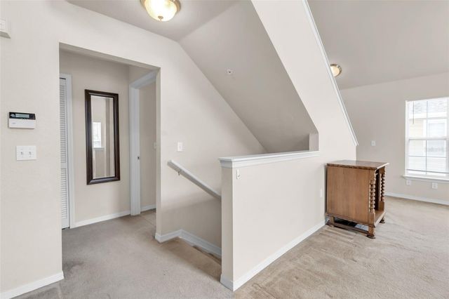 5541 ROSEHILL ROAD 202, Sarasota, FL 34233