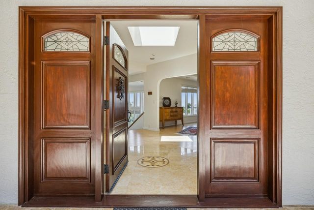 12553 Parker Ranch Court, Saratoga, CA 95070