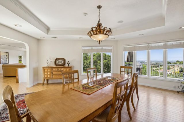 12553 Parker Ranch Court, Saratoga, CA 95070