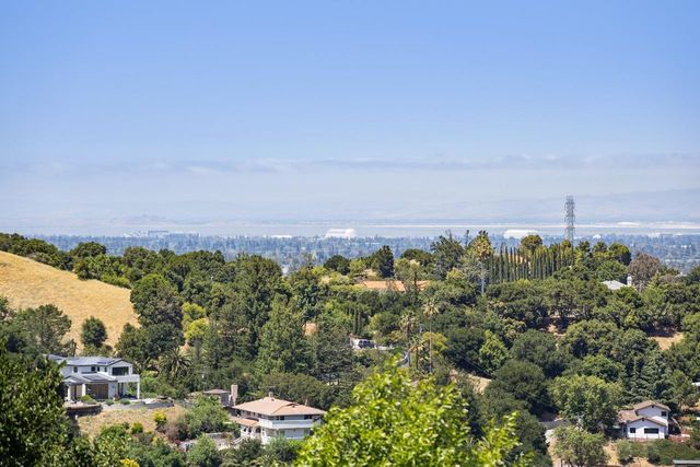 12553 Parker Ranch Court, Saratoga, CA 95070