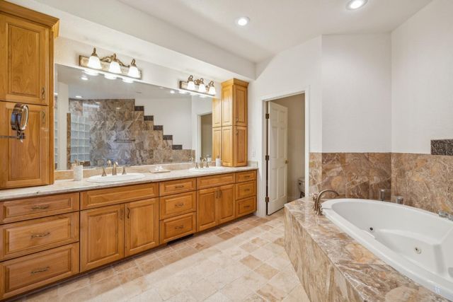 12553 Parker Ranch Court, Saratoga, CA 95070