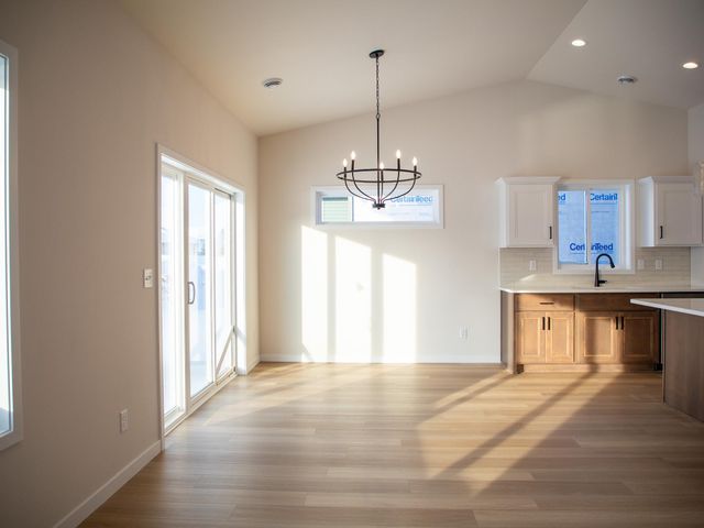 4866 Decorah Way S, Fargo, ND 58104