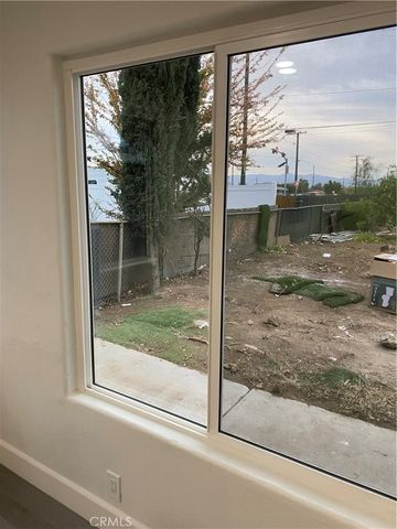 10025 Mission, Jurupa Valley, CA 92509