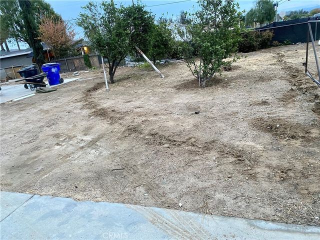 10025 Mission, Jurupa Valley, CA 92509