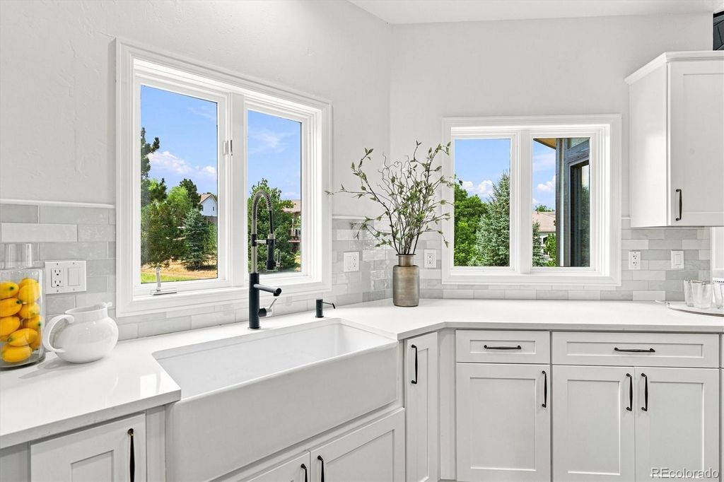 Image 30 of property listing at 3 Mourning Dove Lane, Littleton, CO 80127