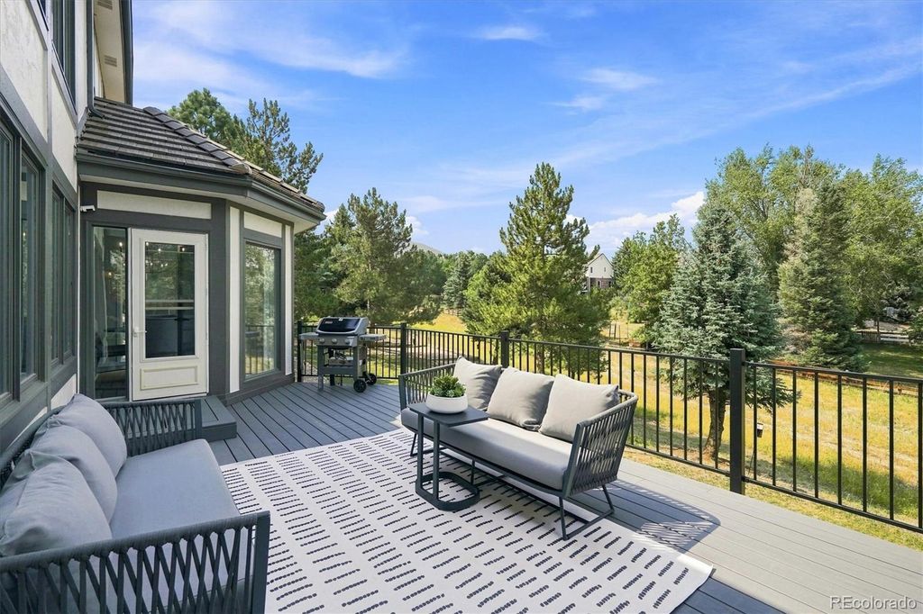 Image 37 of property listing at 3 Mourning Dove Lane, Littleton, CO 80127