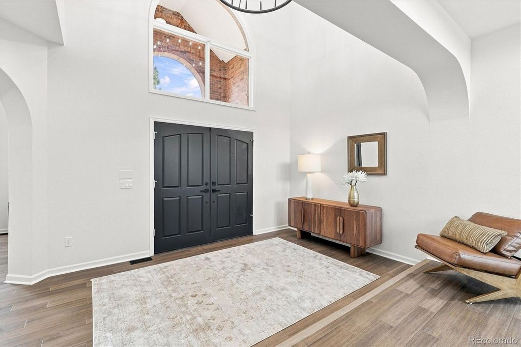 Image 9 of property listing at 3 Mourning Dove Lane, Littleton, CO 80127