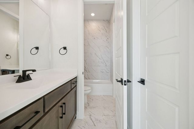 801 Lost Woods Way, Mckinney, TX 75071