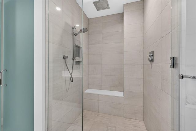 275 1ST AVENUE S 3407, St Petersburg, FL 33701