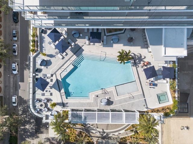275 1ST AVENUE S 3407, St Petersburg, FL 33701