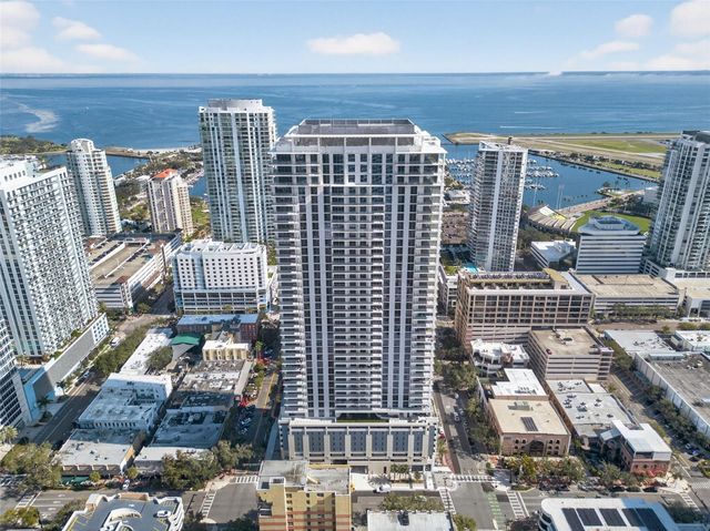 275 1ST AVENUE S 3407, St Petersburg, FL 33701