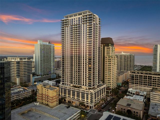 275 1ST AVENUE S 3407, St Petersburg, FL 33701