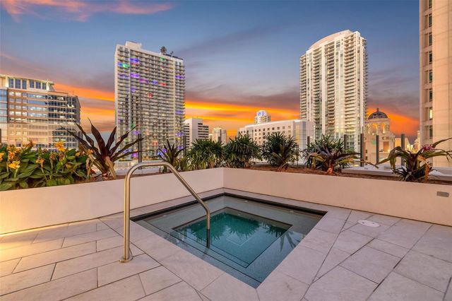 275 1ST AVENUE S 3407, St Petersburg, FL 33701