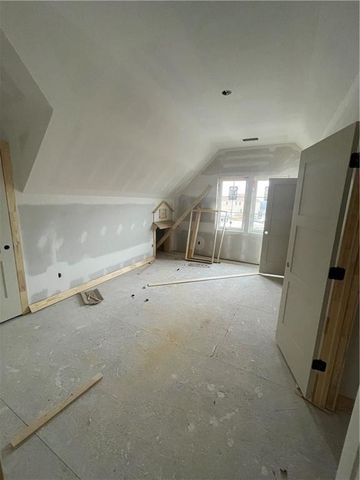 1953 Longview Drive, Liberty, MO 64068