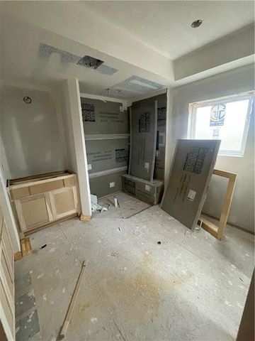 1953 Longview Drive, Liberty, MO 64068