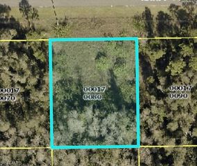 552 Knapp ST, Lehigh Acres, FL 33974