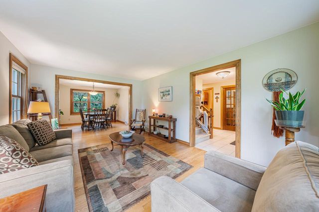 4965 N SCHUH ROAD, Appleton, WI 54913