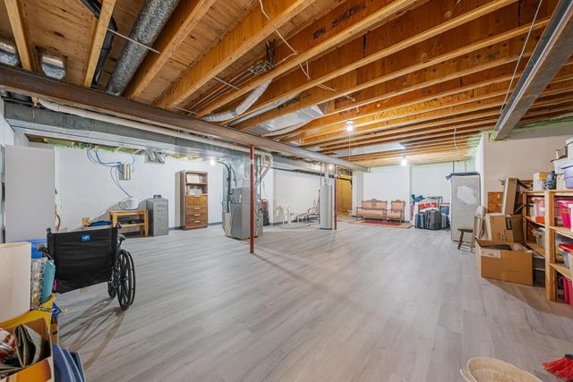 4965 N SCHUH ROAD, Appleton, WI 54913