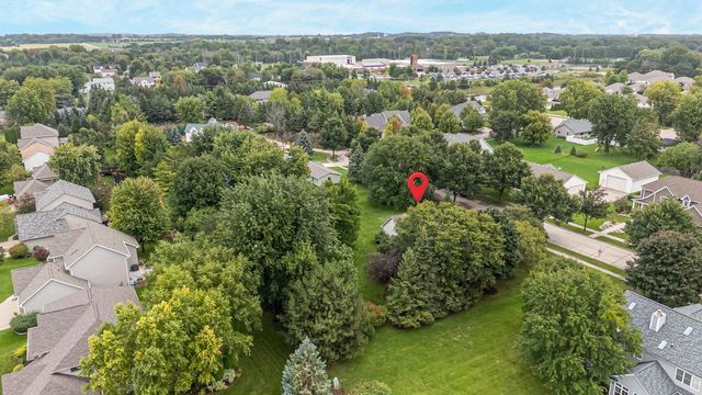 4965 N SCHUH ROAD, Appleton, WI 54913