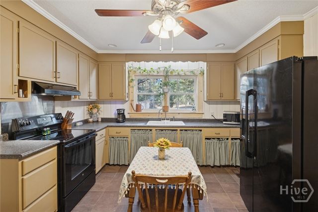 4493 Lawrence Church Road, Pembroke, GA 31321