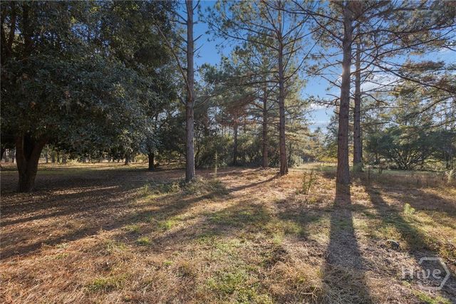 4493 Lawrence Church Road, Pembroke, GA 31321