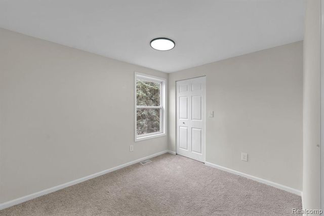 6530 Madison Street, Taylor, MI 48180