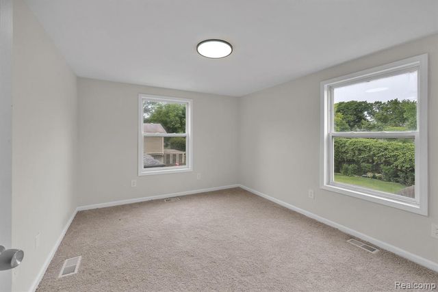 6530 Madison Street, Taylor, MI 48180
