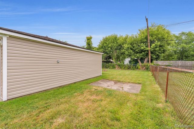 6530 Madison Street, Taylor, MI 48180