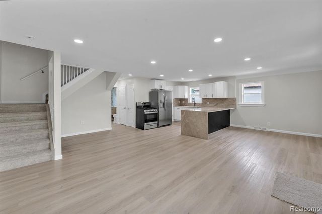 6530 Madison Street, Taylor, MI 48180