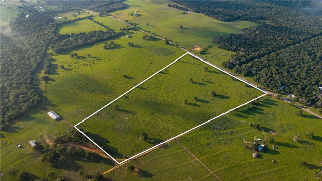 000 Hofferek RD, Rosanky, TX 78953
