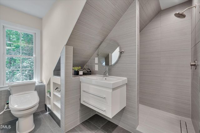 209 Connors Circle, Cary, NC 27511