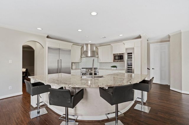 4502 Creek Point Lane, Missouri City, TX 77459