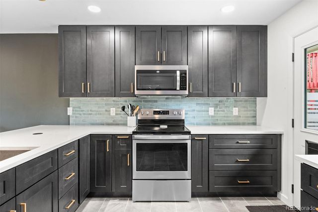2137 S Xenon Street, Lakewood, CO 80228