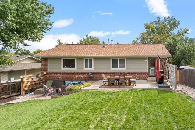 2137 S Xenon Street, Lakewood, CO 80228