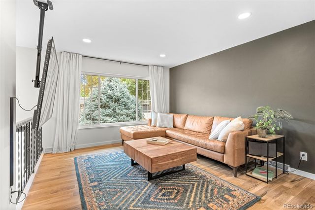 2137 S Xenon Street, Lakewood, CO 80228