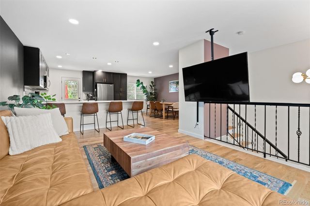 2137 S Xenon Street, Lakewood, CO 80228