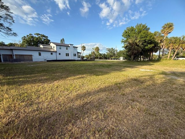 3733 6TH STREET S, St Petersburg, FL 33705