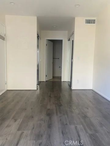 20253 Keswick 211, Winnetka, CA 91306