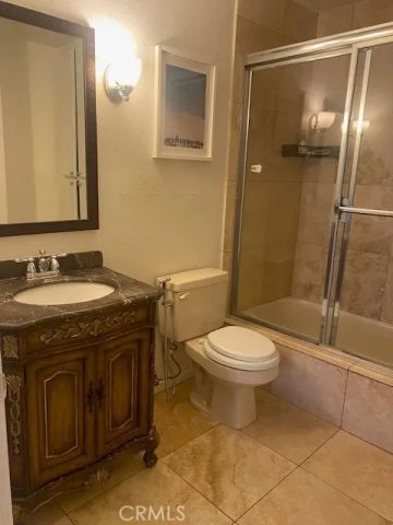 20253 Keswick 211, Winnetka, CA 91306