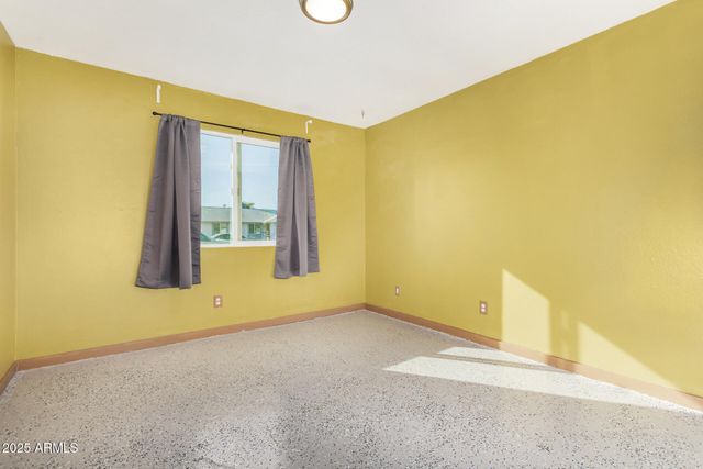 682 W GAIL Drive, Chandler, AZ 85225