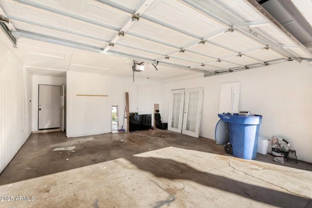 682 W GAIL Drive, Chandler, AZ 85225