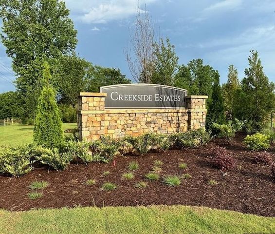 222 Gumwood Circle, Gaffney, SC 29341