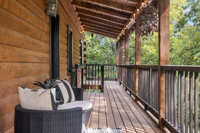 2676 Thompson Station Rd, E, Thompsons Station, TN 37179