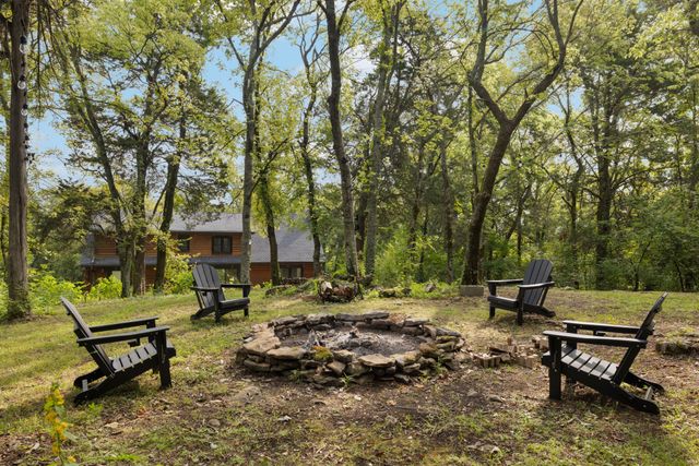 2676 Thompson Station Rd, E, Thompsons Station, TN 37179